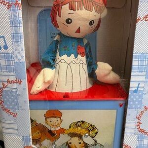Raggedy Ann and Andy Jack in the Box by Schylling